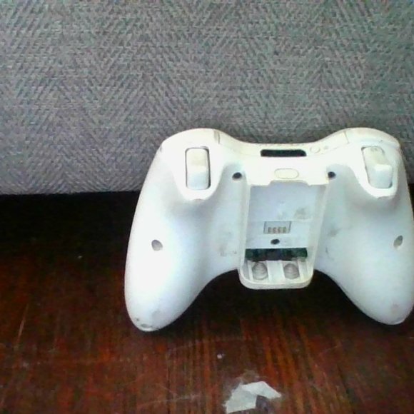Xbox 360 controller - Picture 2 of 5